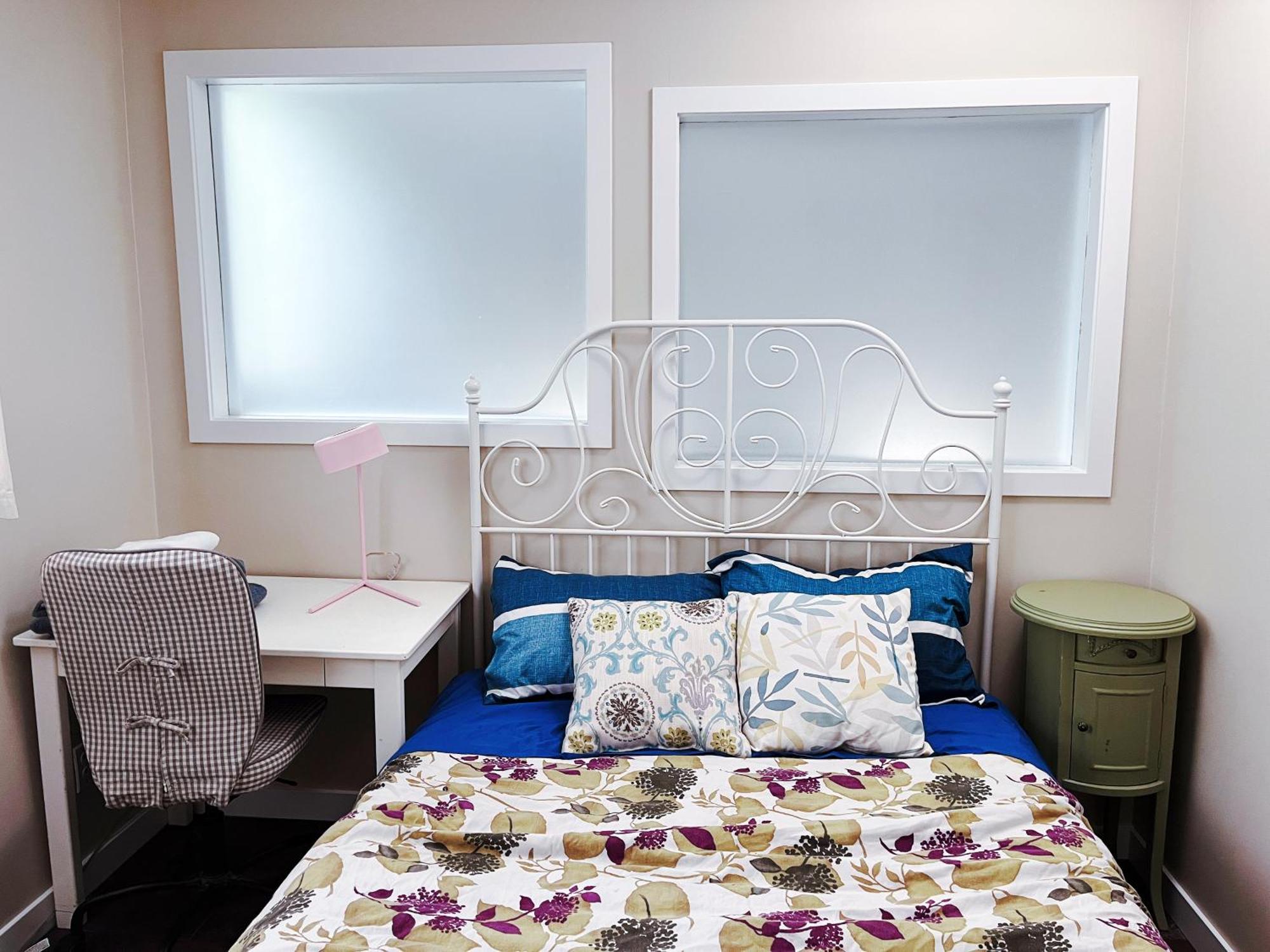 Calgary-Banff House Close Lrt&Dt&Free Parking Apartment ภายนอก รูปภาพ